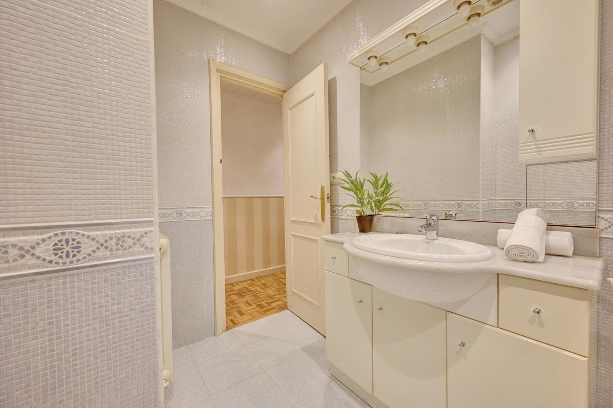 Apartamento Tempranillo Logrono By Clabao ภายนอก รูปภาพ