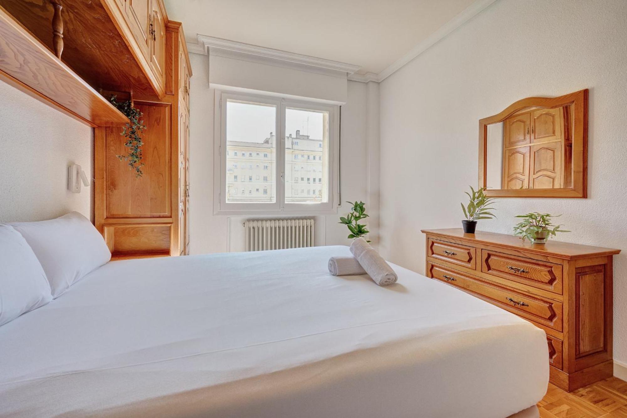 Apartamento Tempranillo Logrono By Clabao ภายนอก รูปภาพ